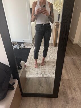 American Eagle Jeans, Women's Size 0 in Black 
Short